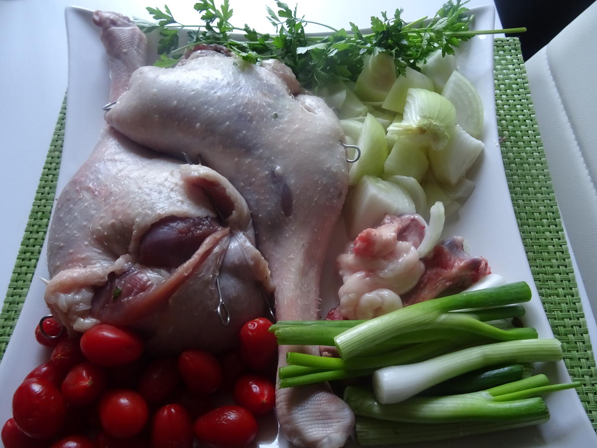 Gänsekeule gefüllt - Rezept - Bild Nr. 8154