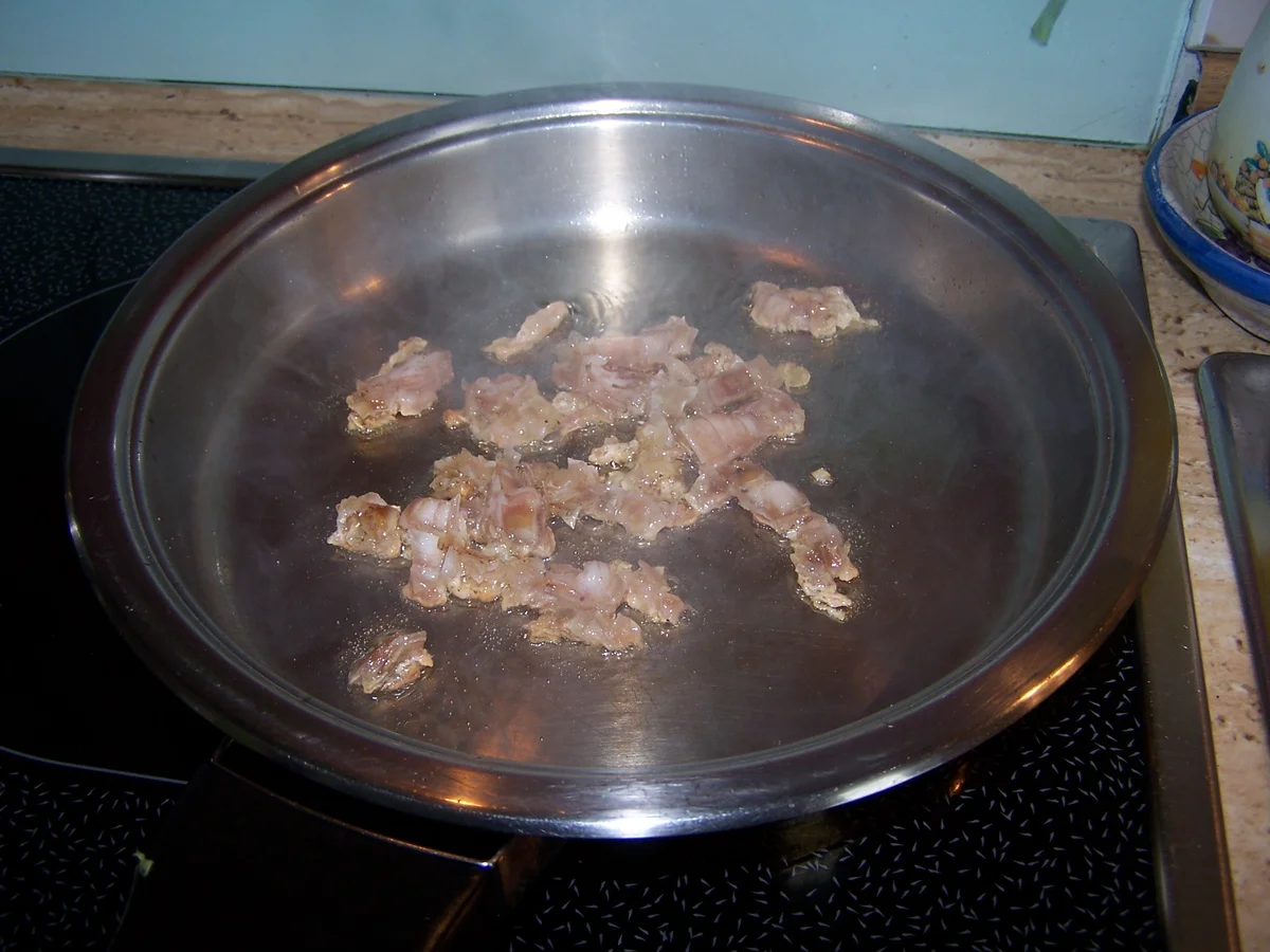 Rezept: Hackfleischpflanzerl mit Drilling Kartöffelchen Bild Nr. 8155 Hackfleischpflanzerl mit Drilling Kartöffelchen - Rezept - Bild Nr. 8155