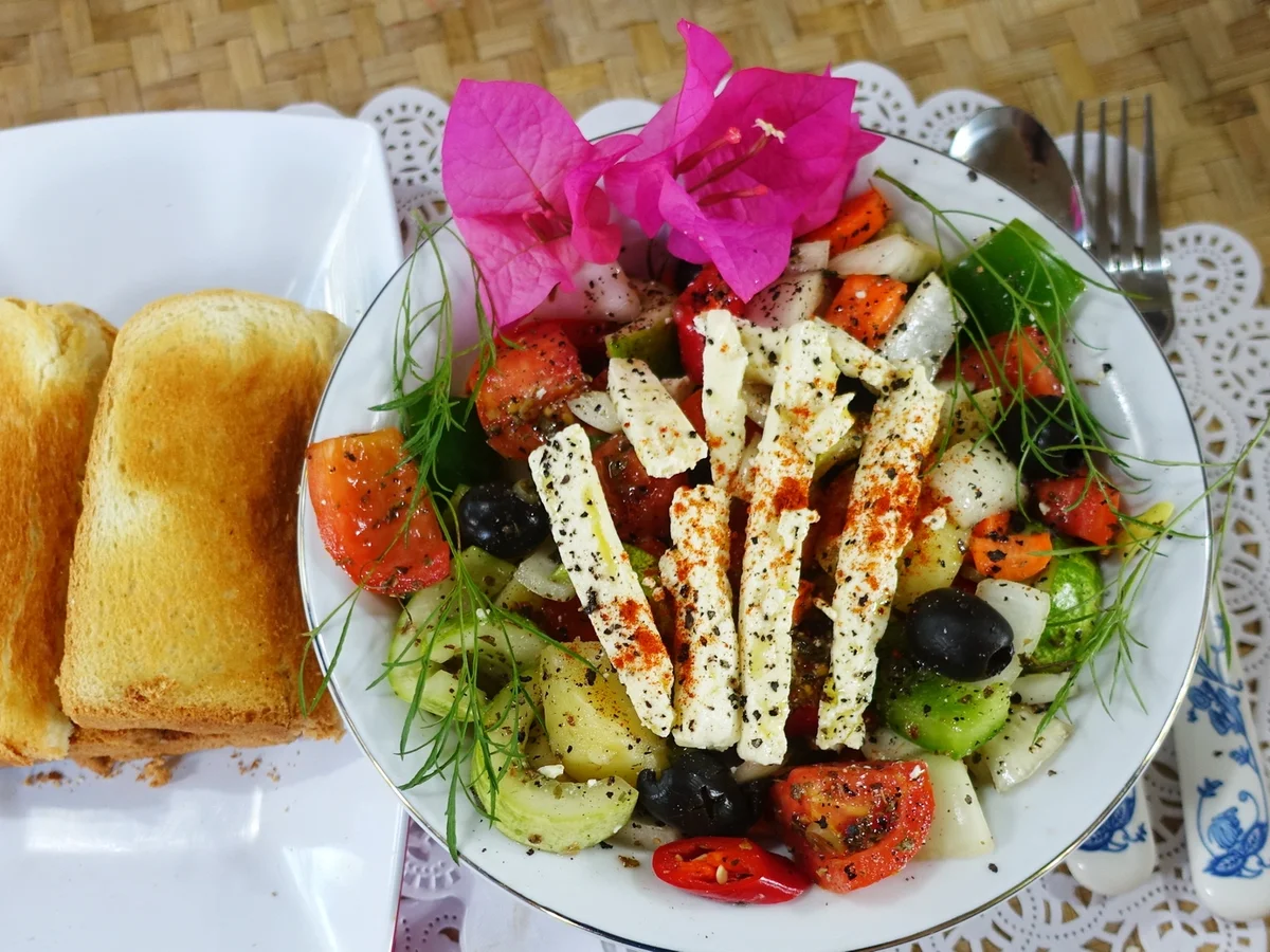 Rezept: Kretischer Hirtensalat "Matala" Bild Nr. 8150 Kretischer Hirtensalat "Matala" - Rezept - Bild Nr. 8150