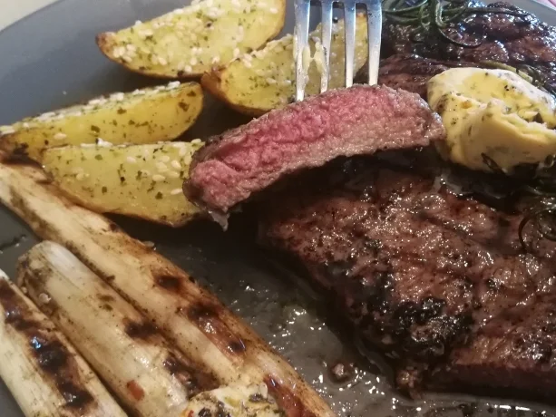 Rezept: Die "Was nicht bei 3 auf dem Baum ist wird gegrillt Platte" Bild Nr. 8170 Die "Was nicht bei 3 auf dem Baum ist wird gegrillt Platte" - Rezept - Bild Nr. 8170