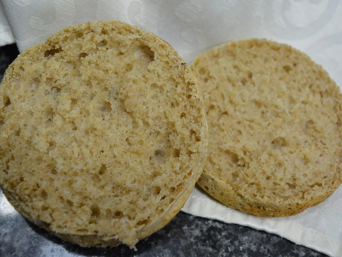 Knusprige Ofenbrötchen - Rezept - Bild Nr. 8165