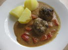 Köttbullar mit Paprika-Rahmsauce - Rezept - Bild Nr. 8164