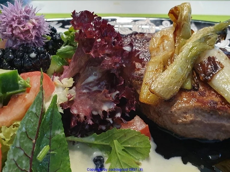 Rezept: Rinder Filetsteak (medium gebraten) Bild Nr. 5 Rinder Filetsteak (medium gebraten) - Rezept - Bild Nr. 5