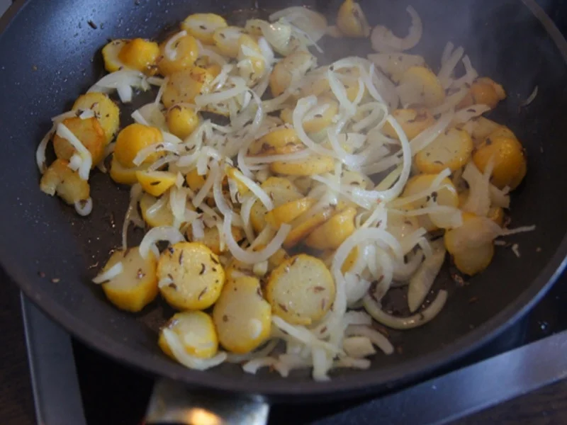Herings Happen mit Bratkartoffeln - Rezept - Bild Nr. 7