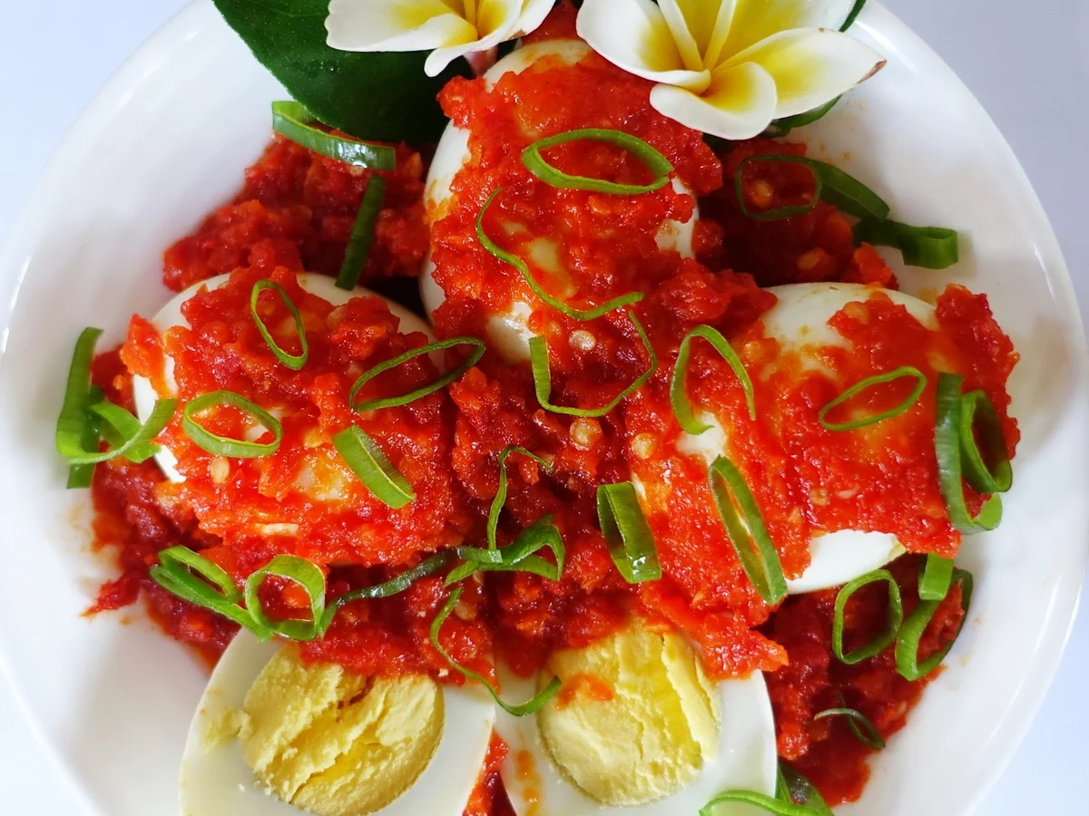 Rezept: Telur Balado - Gekochte Eier auf Balado Art Bild Nr. 8167 Telur Balado - Gekochte Eier auf Balado Art - Rezept - Bild Nr. 8167