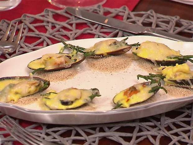 Miesmuscheln auf Queller mit Safransauce und Grana Padano gratiniert - Rezept - Bild Nr. 2