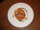 Krosse Meerbarben mit Basilikum und Tomatentörtchen - Rezept
