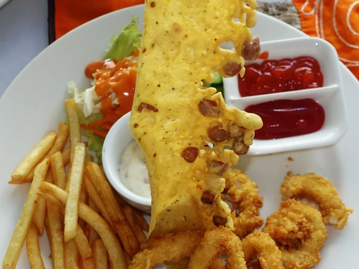 Knusprige Kokos- und Erdnusskräcker - Rempeyek Kacang Tanah ala Desi Ayu - Rezept - Bild Nr. 8170