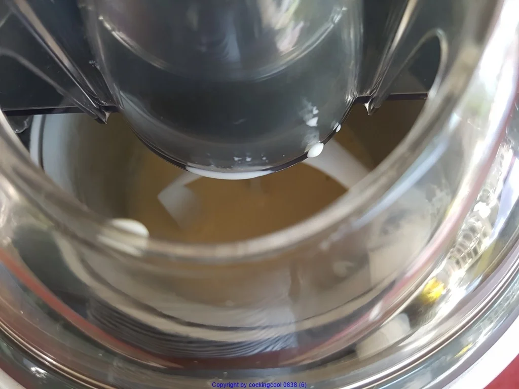 EIS *Vanille* mit Obst und Caramel - Rezept - Bild Nr. 8175