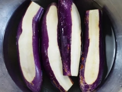 Kretische Auberginen mit Ei - Rezept - Bild Nr. 8174
