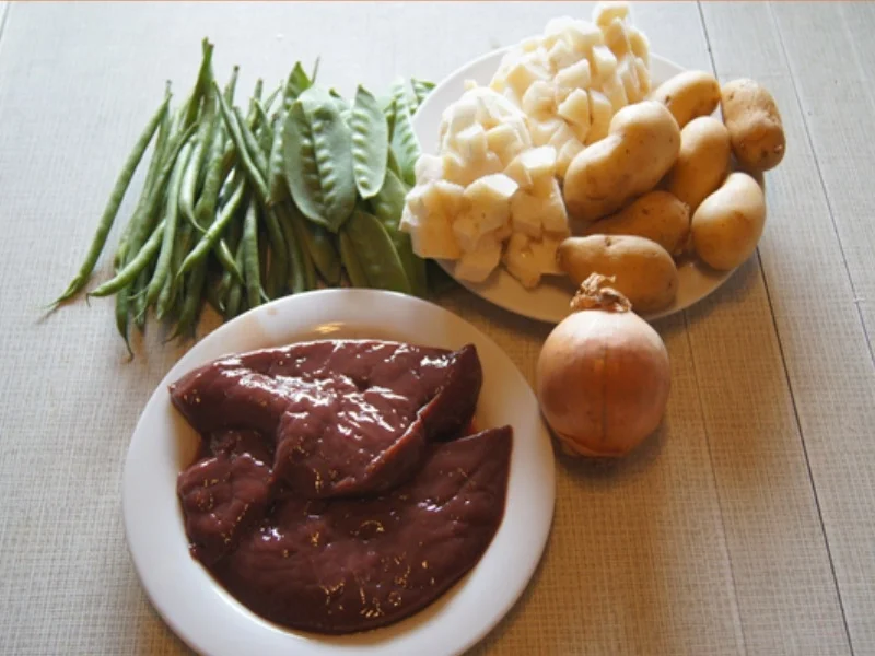 Röstzwiebel-Kalbsleber-Geschnetzeltes mit Sellerie-Kartoffel-Stampf und .... - Rezept - Bild Nr. 3