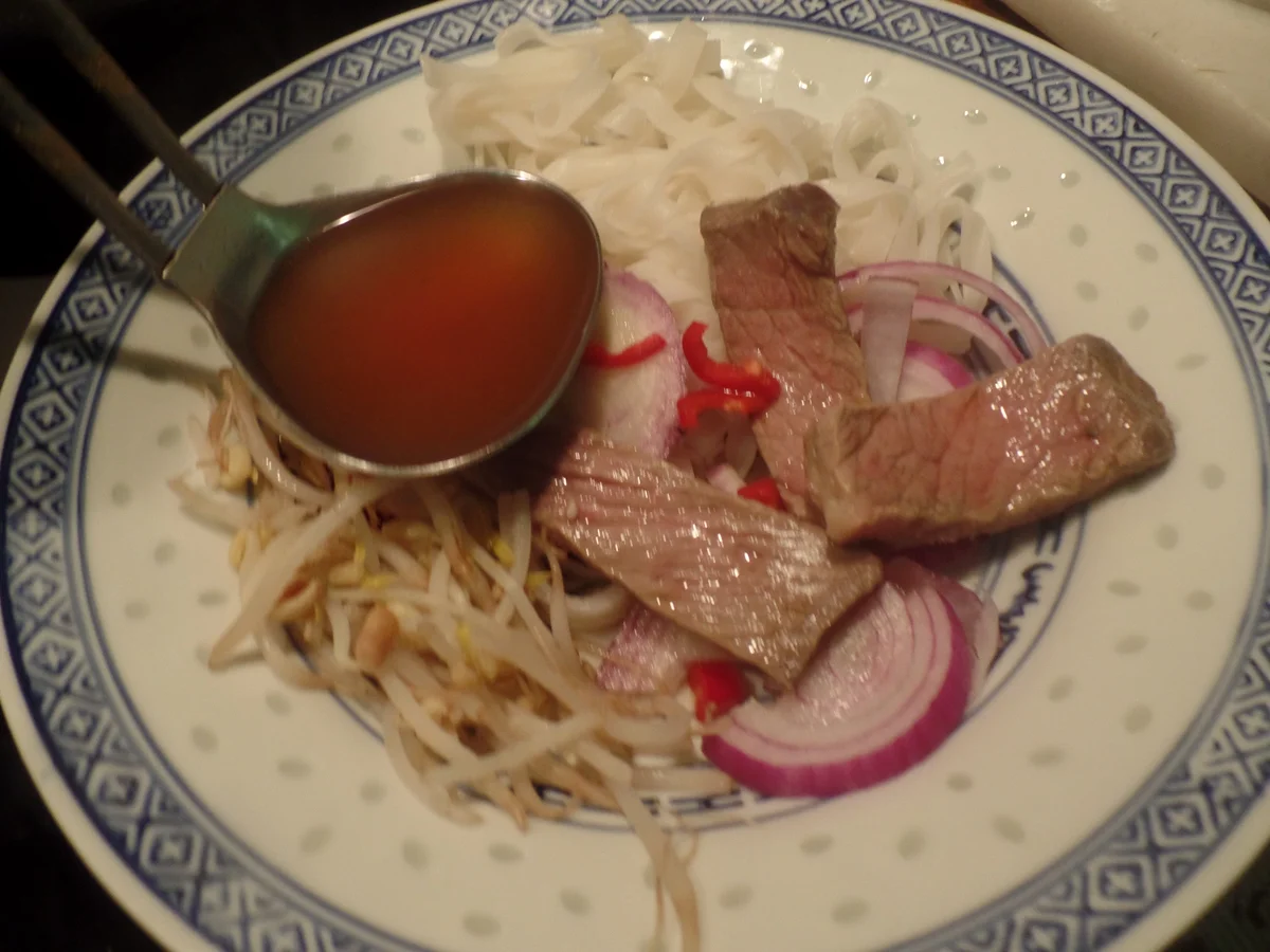 Pho Bo -Hanoi-Nudelsuppe - Rezept - Bild Nr. 8188