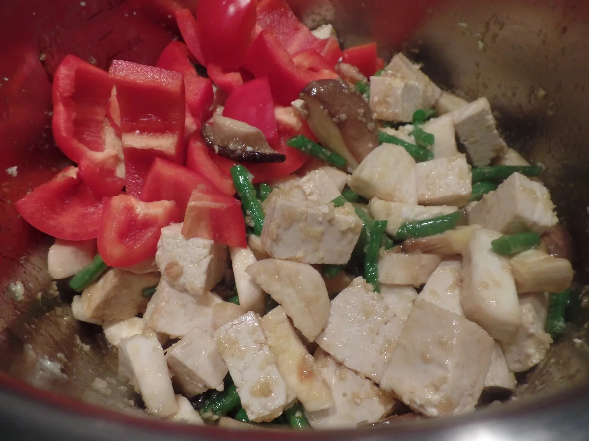 Tofu-Gemüse-Eintopf - Rezept - Bild Nr. 8195