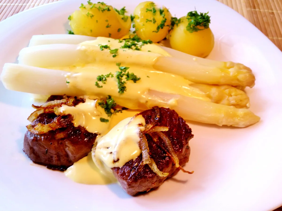 Spargel mit Soße Hollandaise - Rezept - Bild Nr. 8221