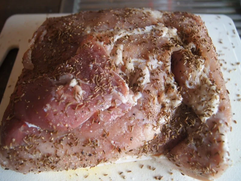 Schinken-Krustenbraten mit Sauce, Spargel und Frühkartoffeln - Rezept - Bild Nr. 8180