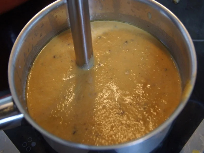 Schinken-Krustenbraten mit Sauce, Spargel und Frühkartoffeln - Rezept - Bild Nr. 8190