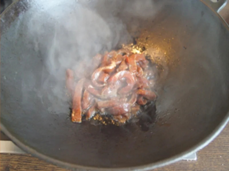 Gebratenes Rindfleisch mit Austernsauce, gemischtes Gemüse und gelber Reis... - Rezept - Bild Nr. 8185