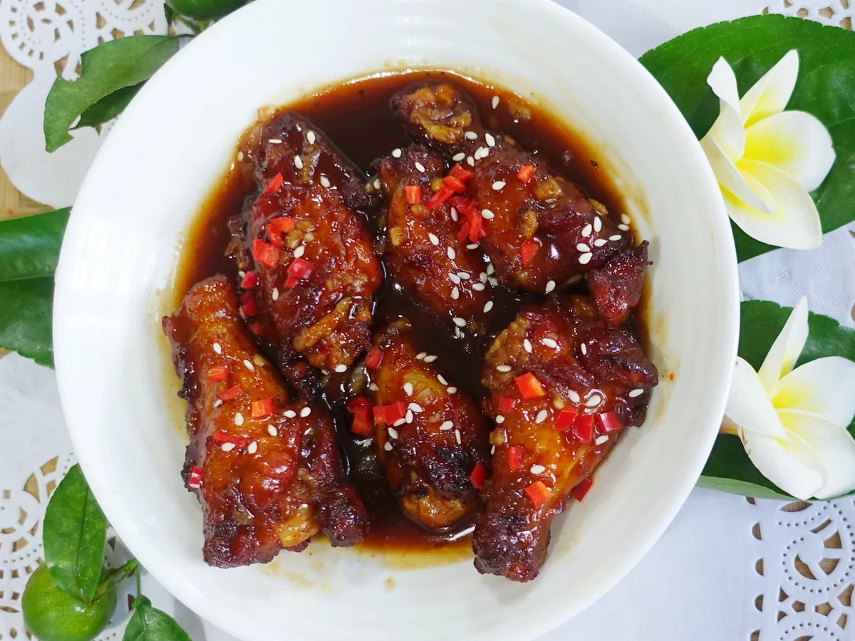 Balinesische Chicken Wings in süß-würziger-BBQ-Sauce - Rezept - Bild Nr. 8181