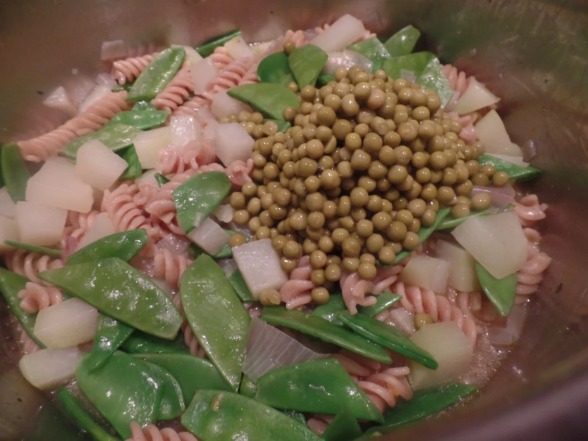 Dinkelnudeln mit Gemüse und Ziegenrahm - Rezept - Bild Nr. 8194