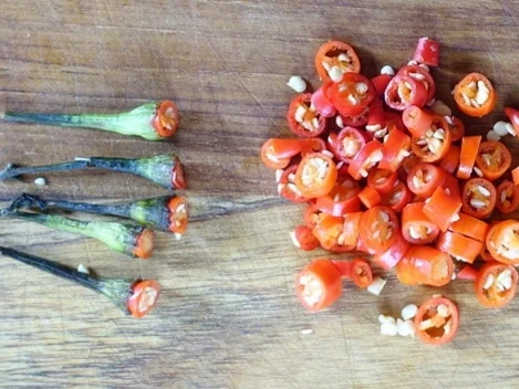 Süß-sauer-scharfe-Dipsauce "Bangkok" - Rezept - Bild Nr. 8198