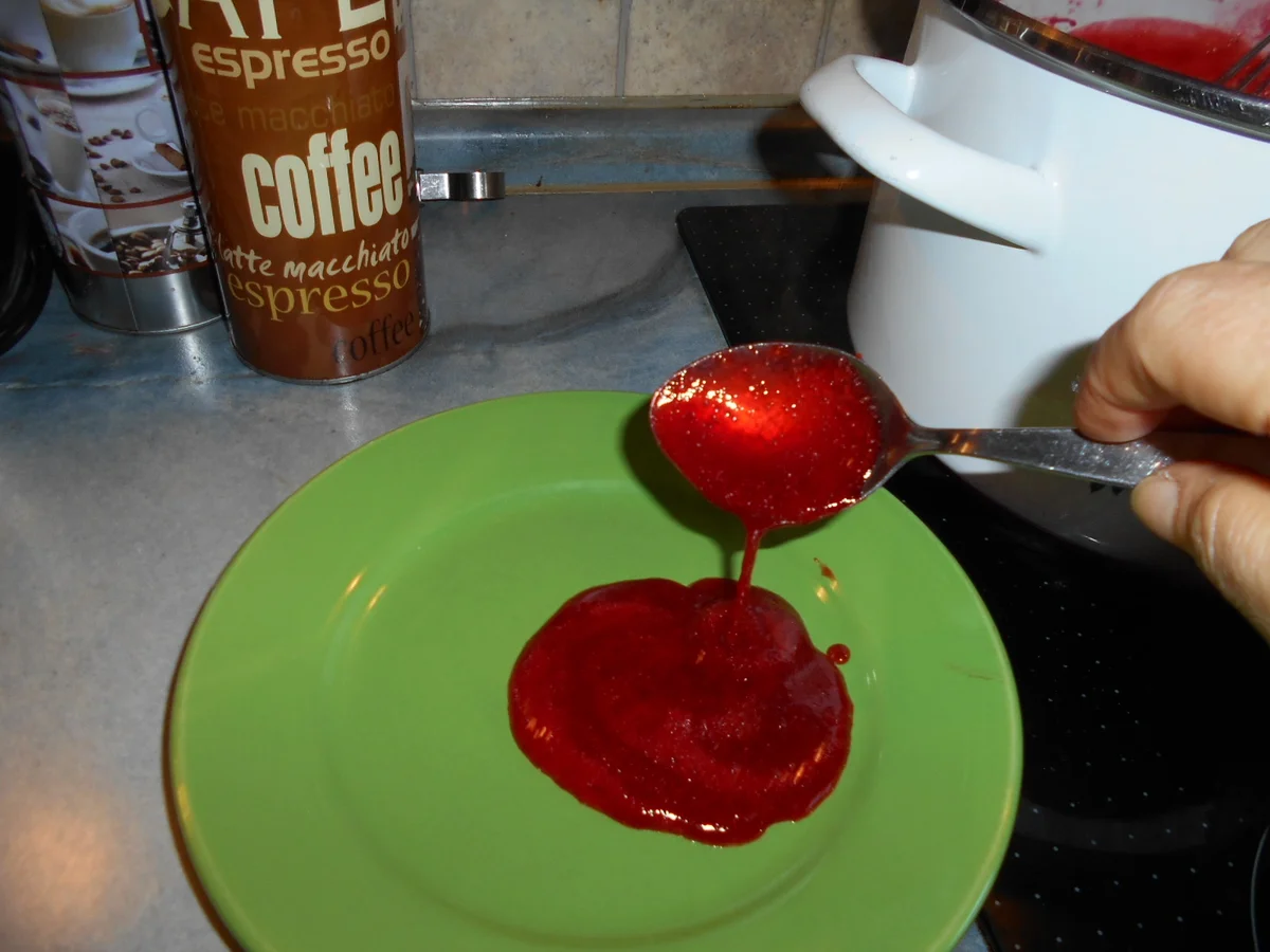 Erdbeermarmelade besonders fein - Rezept - Bild Nr. 8204