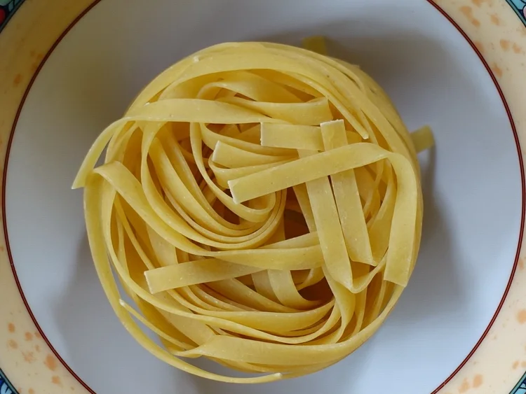 Pilze mit Bandnudeln ala Dewi Desi - Rezept - Bild Nr. 8205