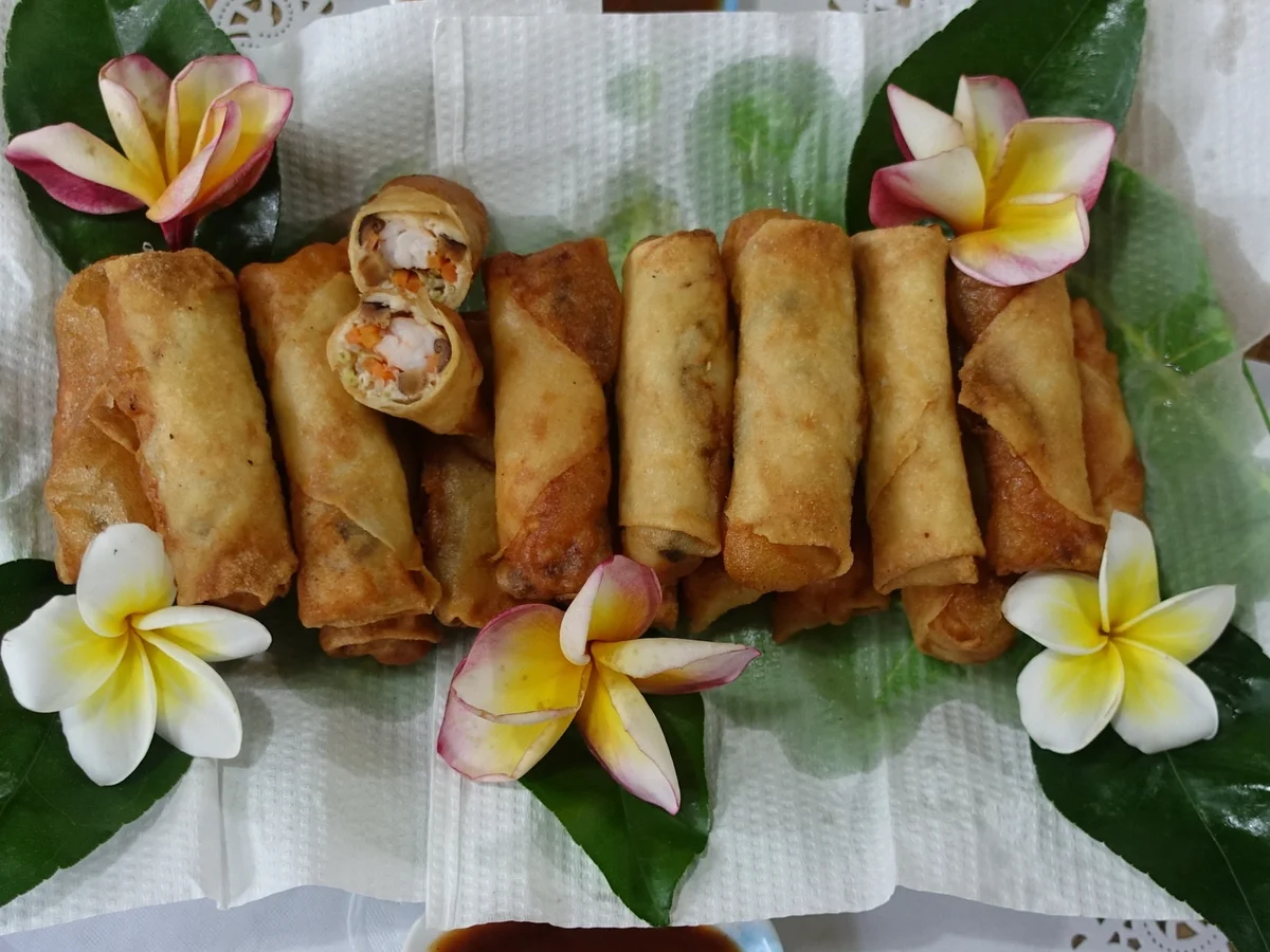 Rezept: Thailändische Frühlingsrollen mit Garnelenfüllung Bild Nr. 8203 Thailändische Frühlingsrollen mit Garnelenfüllung - Rezept - Bild Nr. 8203