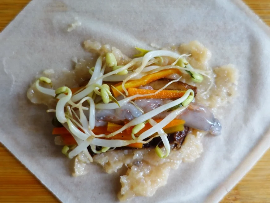 Rezept: Thailändische Frühlingsrollen mit Garnelenfüllung Bild Nr. 8204 Thailändische Frühlingsrollen mit Garnelenfüllung - Rezept - Bild Nr. 8204