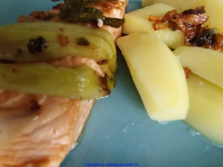 Lachsfilet mit gebratenen Salbei Blättern - Rezept - Bild Nr. 11