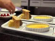 Schwebebahn-Schichtkuchen trifft Creme brulee - Rezept - Bild Nr. 2