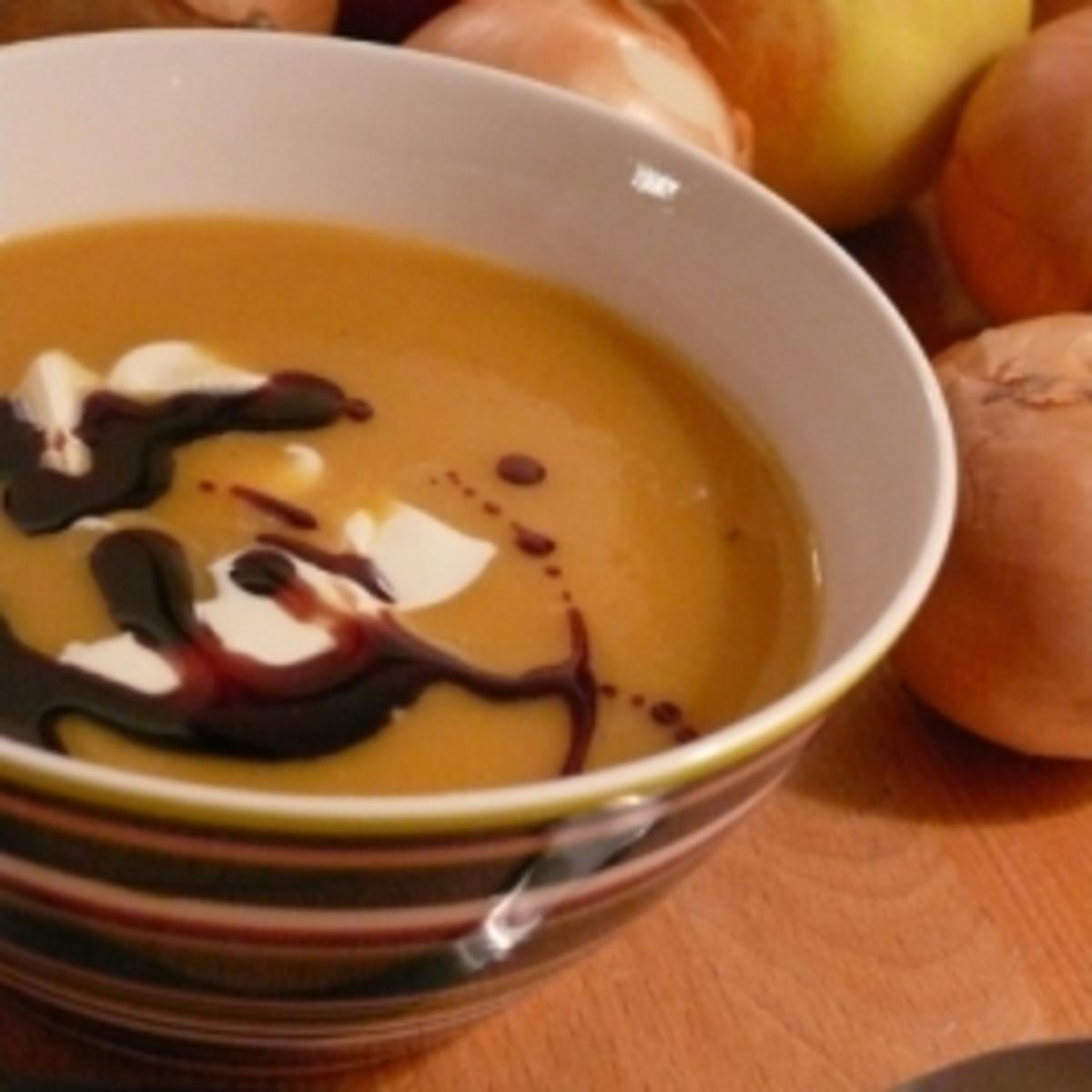 Kürbissuppe Butternut Kartoffeln - Rezept mit Bild - kochbar.de