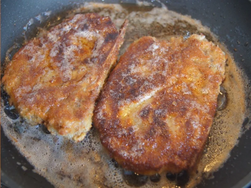 Nackenkotelett mit Spargel und Kartoffelstampf - Rezept - Bild Nr. 6