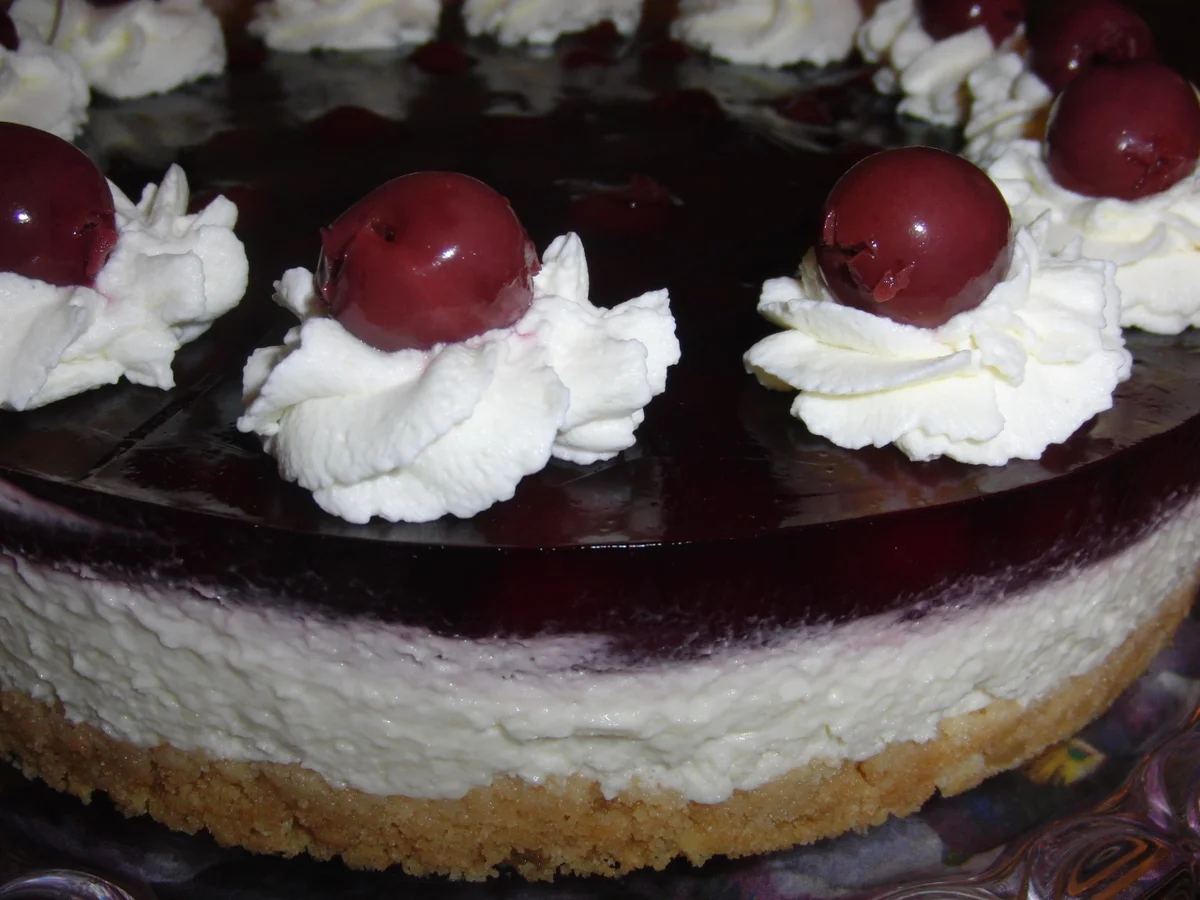 KIRSCHTORTE - Rezept - Bild Nr. 8246