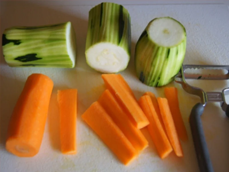 Pasta mit Spaghetti, Gemüse und Garnelen - Rezept - Bild Nr. 8256