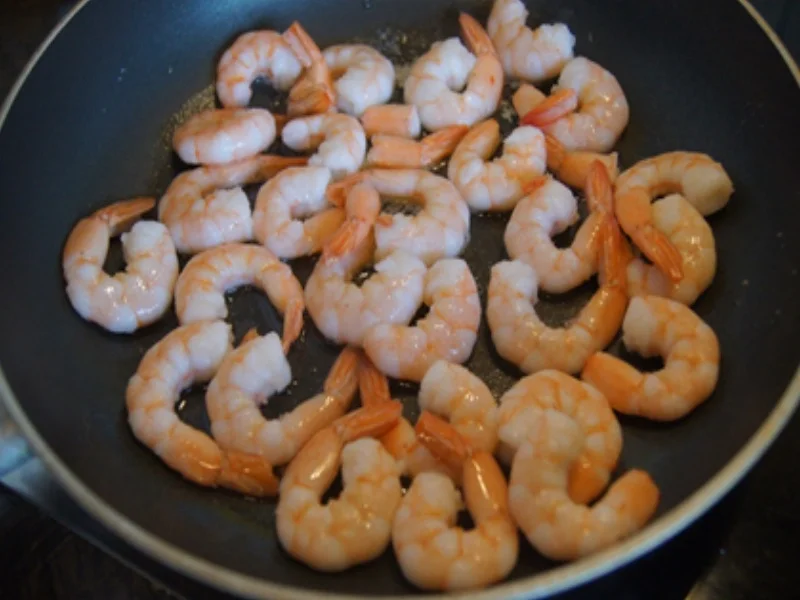 Rezept: Cocktail Garnelen mit Rohkostsalat Bild Nr. 8258 Cocktail Garnelen mit Rohkostsalat - Rezept - Bild Nr. 8258