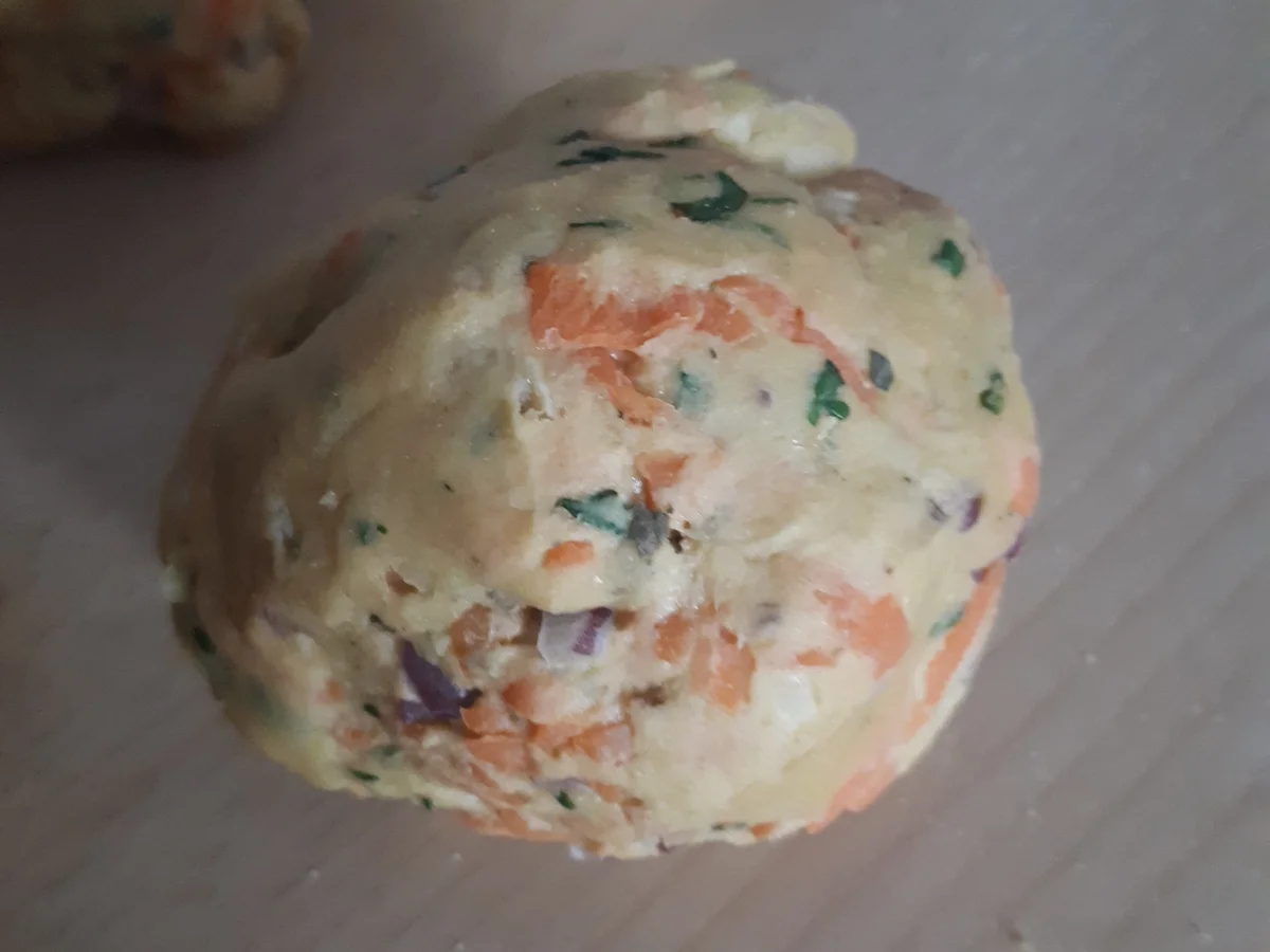 Rezept: indisch: Gajar Paratha - Karotten-Fladen Bild Nr. 8262 indisch: Gajar Paratha - Karotten-Fladen - Rezept - Bild Nr. 8262