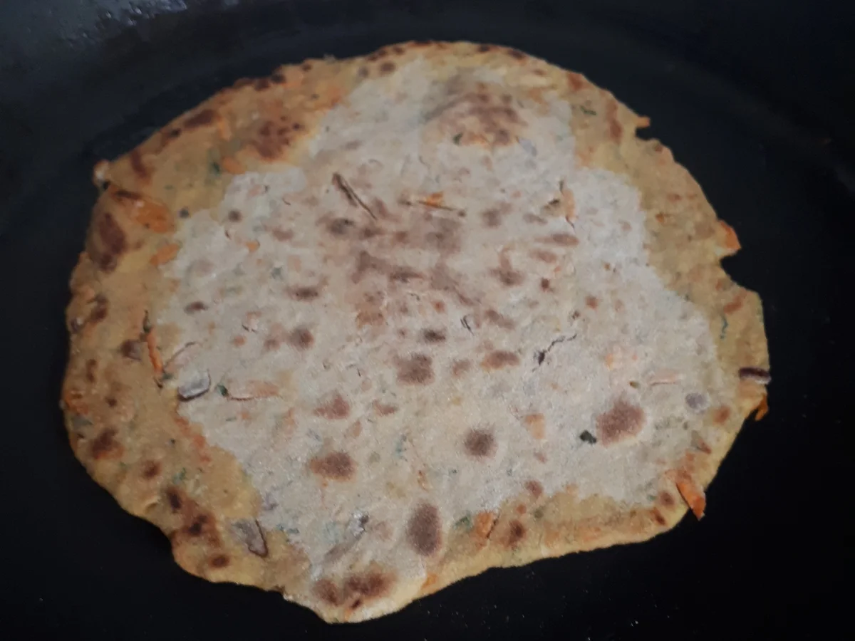 Rezept: indisch: Gajar Paratha - Karotten-Fladen Bild Nr. 8269 indisch: Gajar Paratha - Karotten-Fladen - Rezept - Bild Nr. 8269