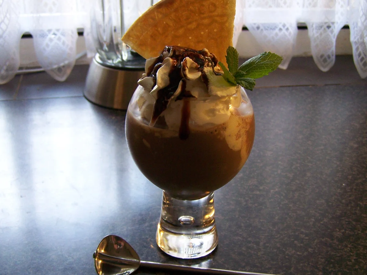 HOCIś - Schokoladenmilchshake, alkoholfrei - Rezept - Bild Nr. 8256