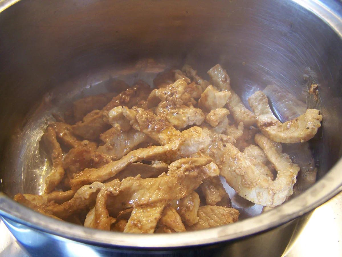 Schweinefilet-Champignon-Sahnegeschnetzeltes.... - Rezept - Bild Nr. 8264