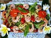 Garnelen mit Zuckerschoten und gebratenen Nudeln ala Hongkong - Rezept - Bild Nr. 8253