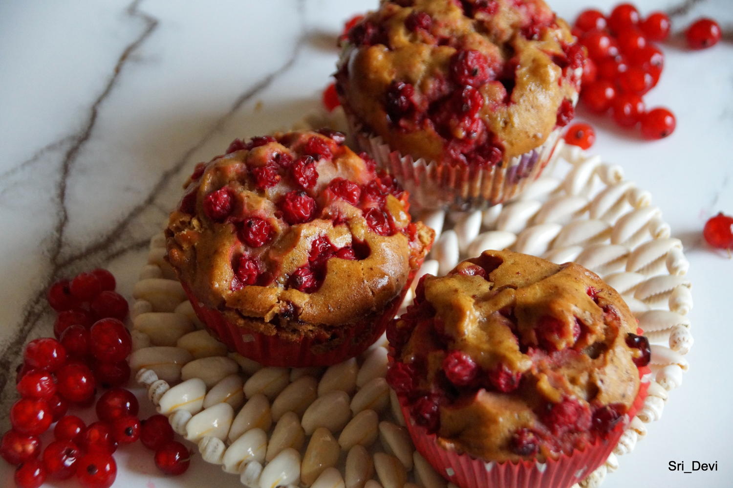 Johannisbeer-Muffins - Rezept mit Bild - kochbar.de