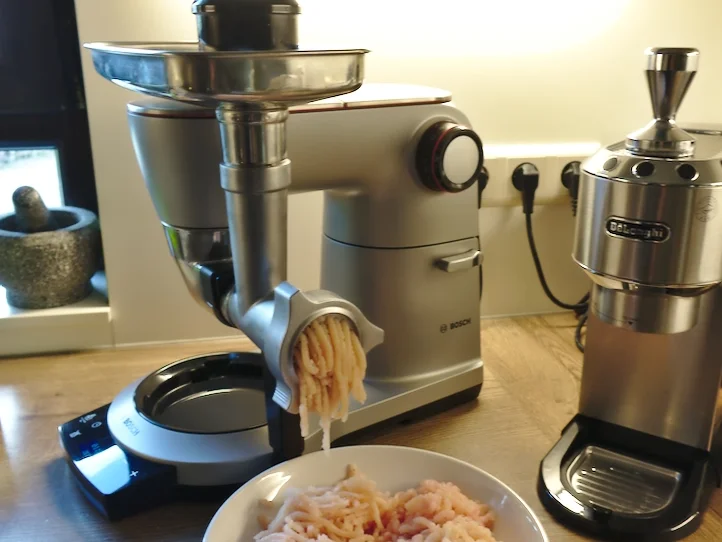 Zarte Geflügelhackbällchen in Schalottensahne - Rezept - Bild Nr. 8253