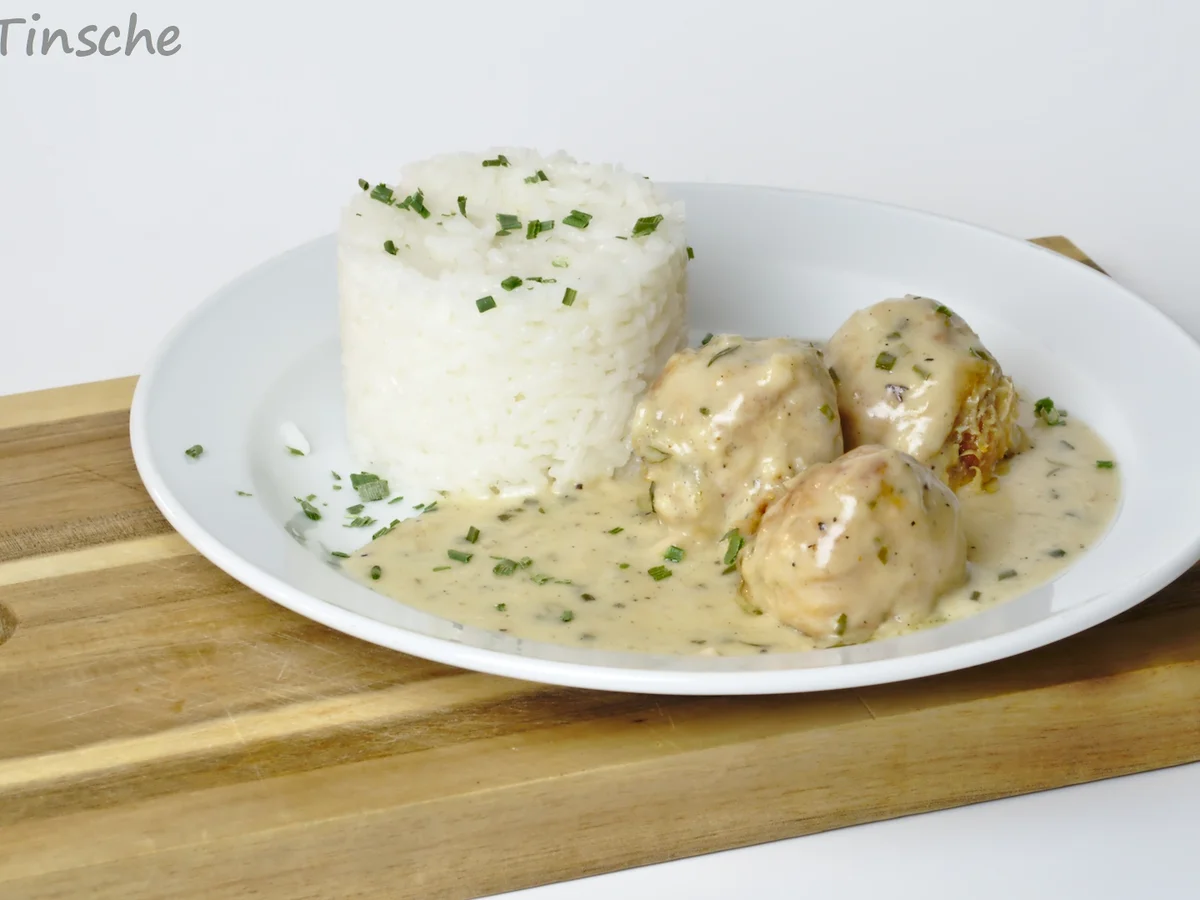 Zarte Geflügelhackbällchen in Schalottensahne - Rezept - Bild Nr. 8263