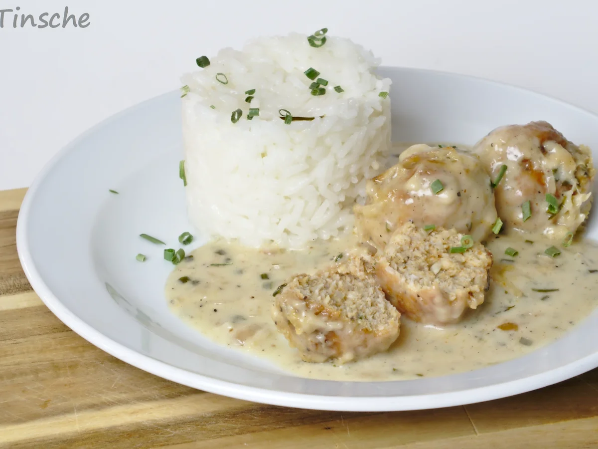 Zarte Geflügelhackbällchen in Schalottensahne - Rezept - Bild Nr. 8265