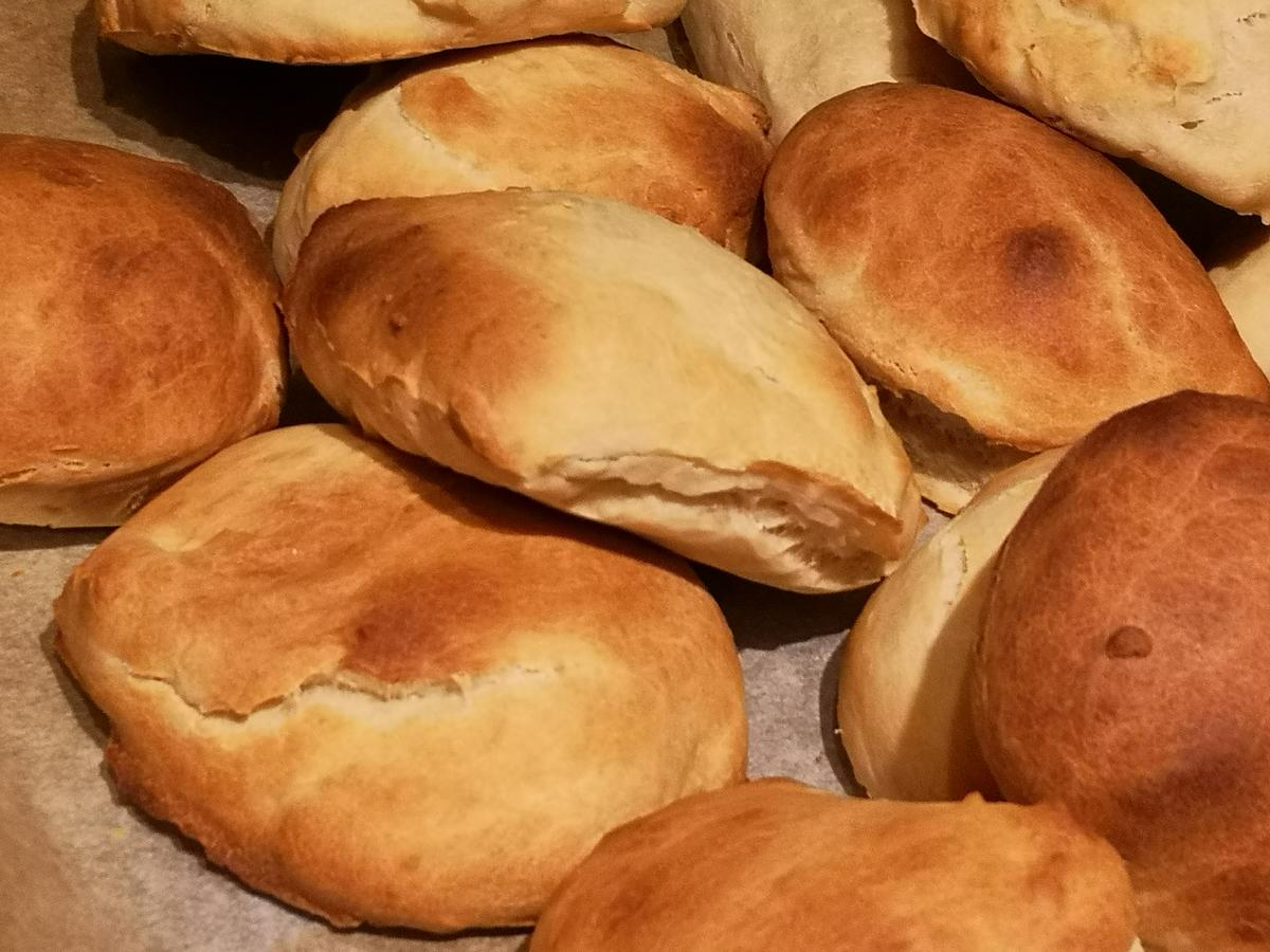 BiNe` S DINKEL KEFIRBRÖTCHEN - schnell &amp; einfach - von Bine13100