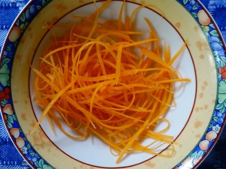 Exotisch-würzige Gemüsepuffer mit Kokosnuss – Martabak ala Ampenan - Rezept - Bild Nr. 8258