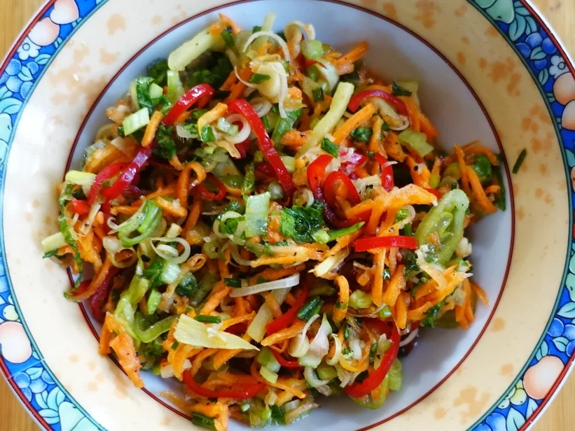 Exotisch-würzige Gemüsepuffer mit Kokosnuss – Martabak ala Ampenan - Rezept - Bild Nr. 8268