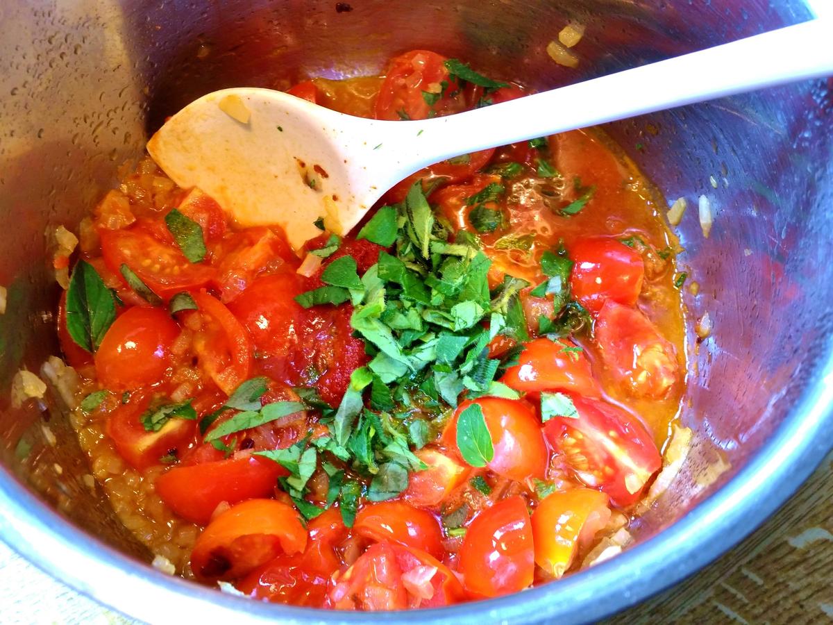 Ravioli in Tomaten - Rezept - Bild Nr. 8260