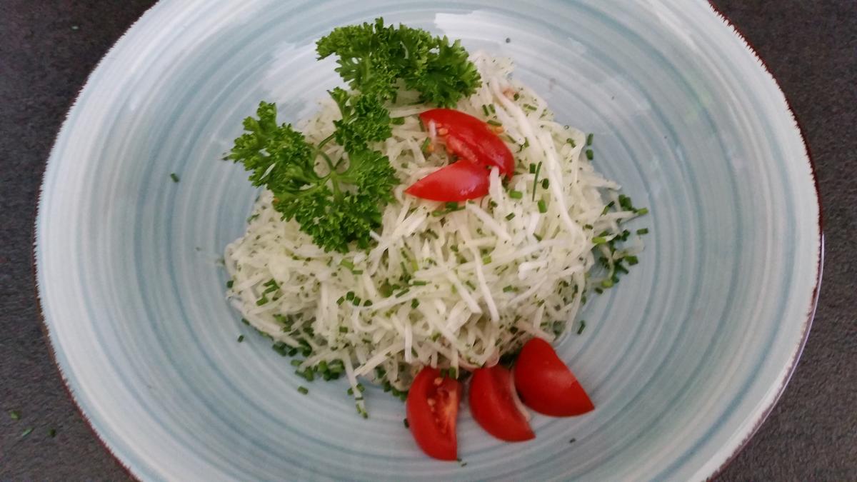 Kohlrabi-Salat - Rezept - Bild Nr. 8260