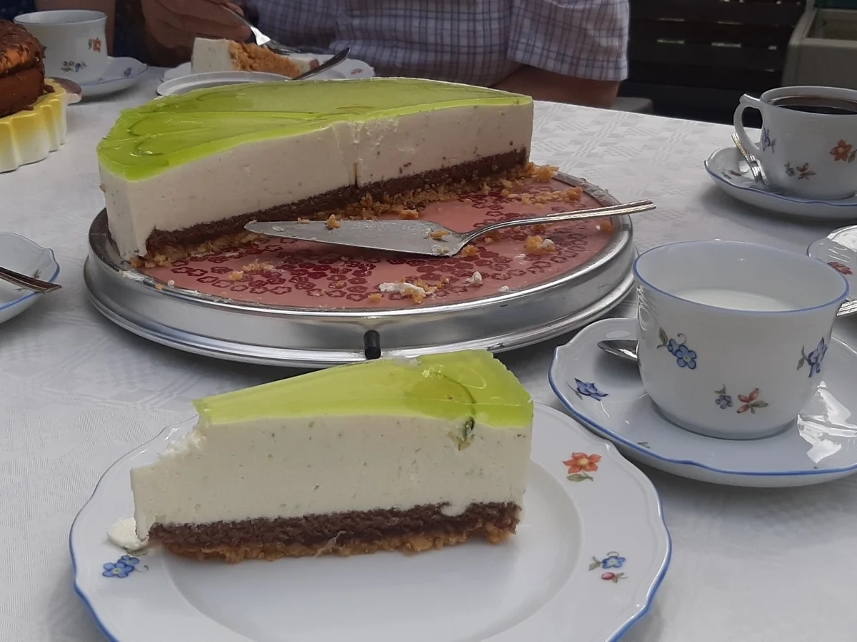 Rezept: frische Limetten-Torte Bild Nr. 8263 frische Limetten-Torte - Rezept - Bild Nr. 8263